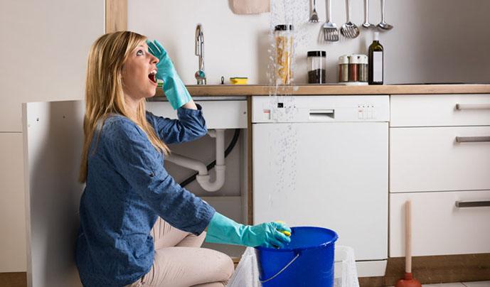 Top Six Signs You Need to Call an Emergency Plumber Urgently